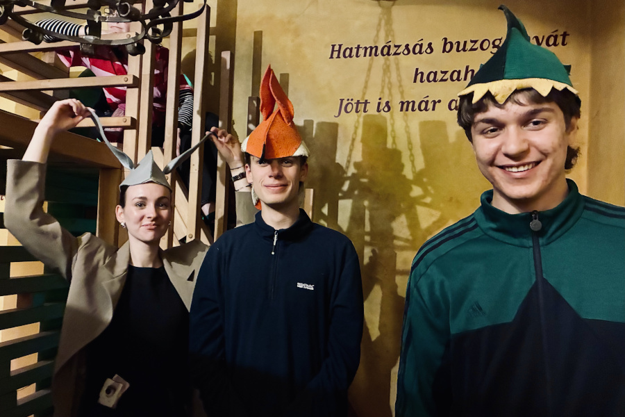 900 600 Ak jpg MuseumIMG_6349