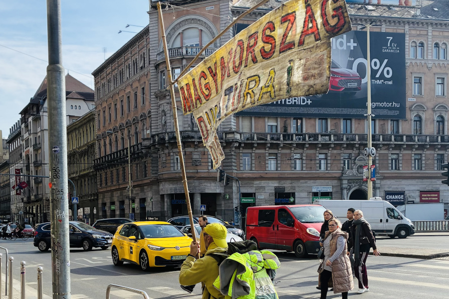 Falag jpg AKIMG_6094